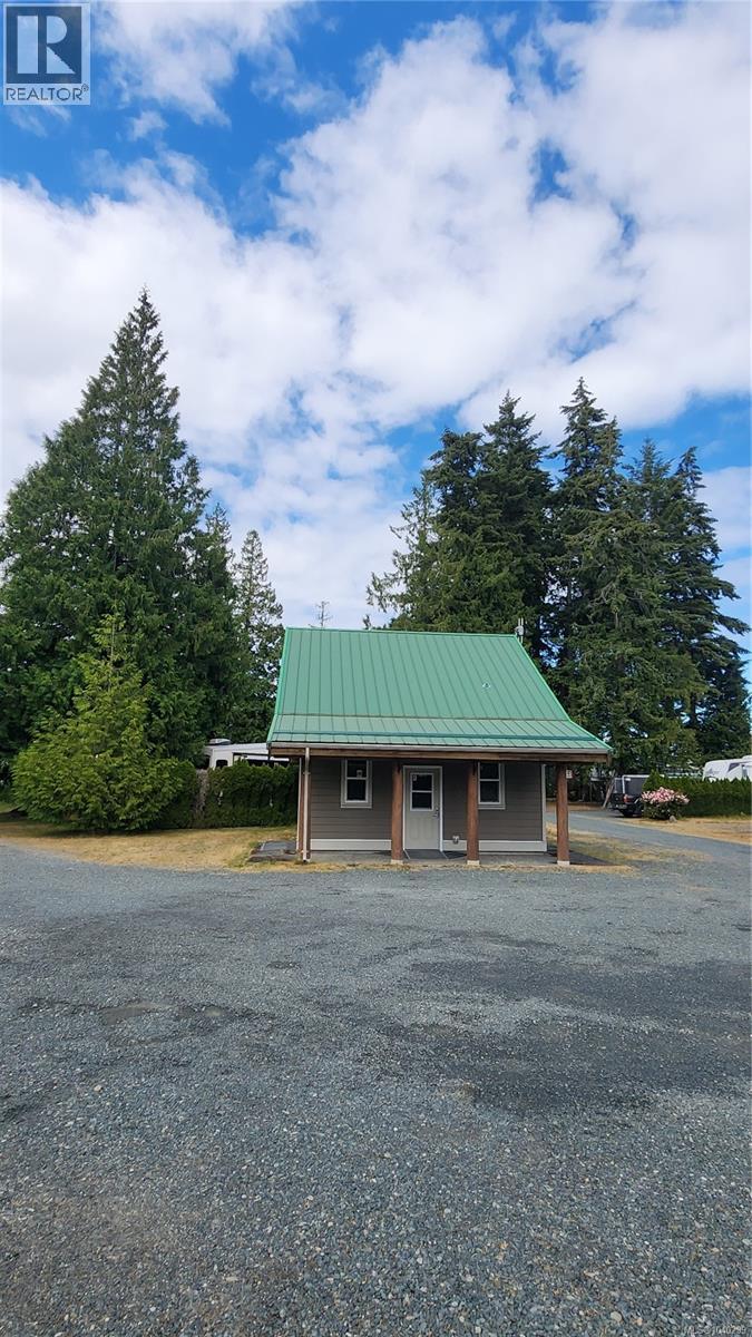 #34 6050 Island Hwy W - 8