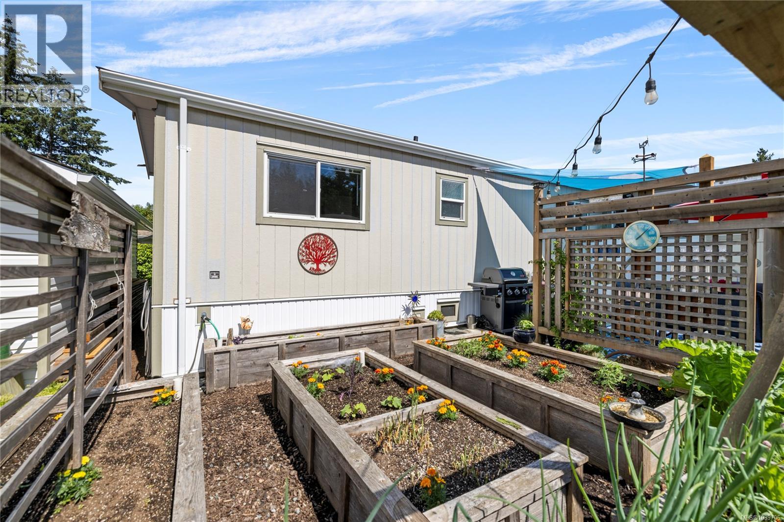 #2 1572 Seabird Rd - 35