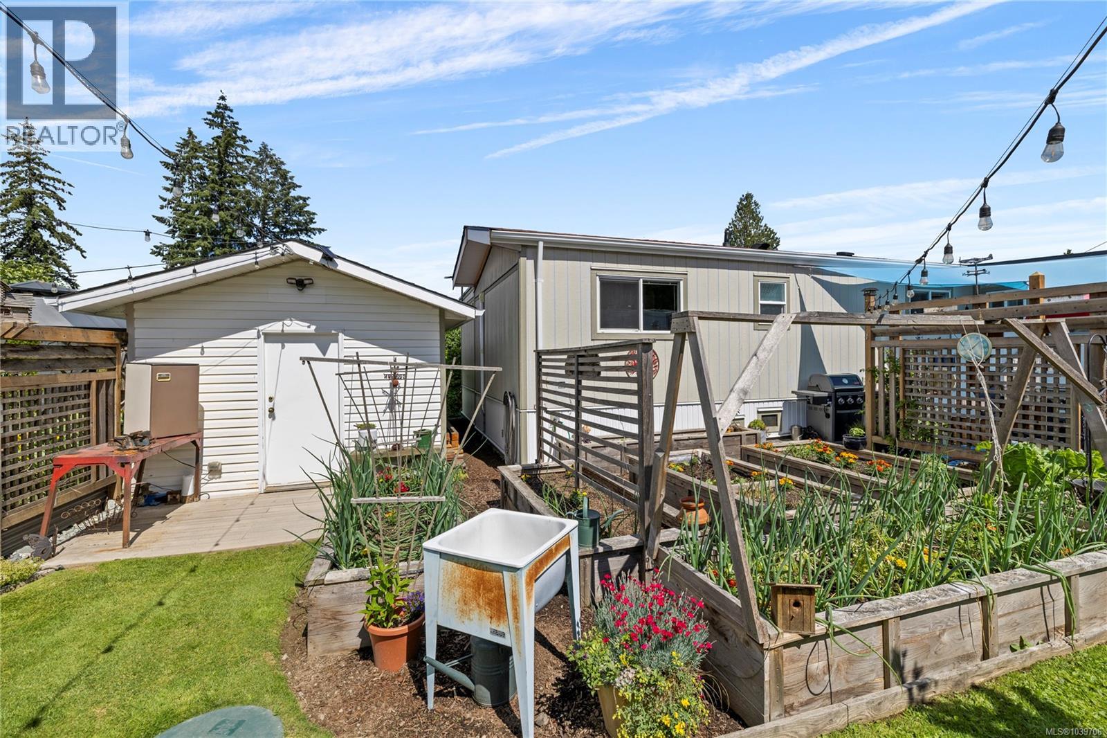 #2 1572 Seabird Rd - 36