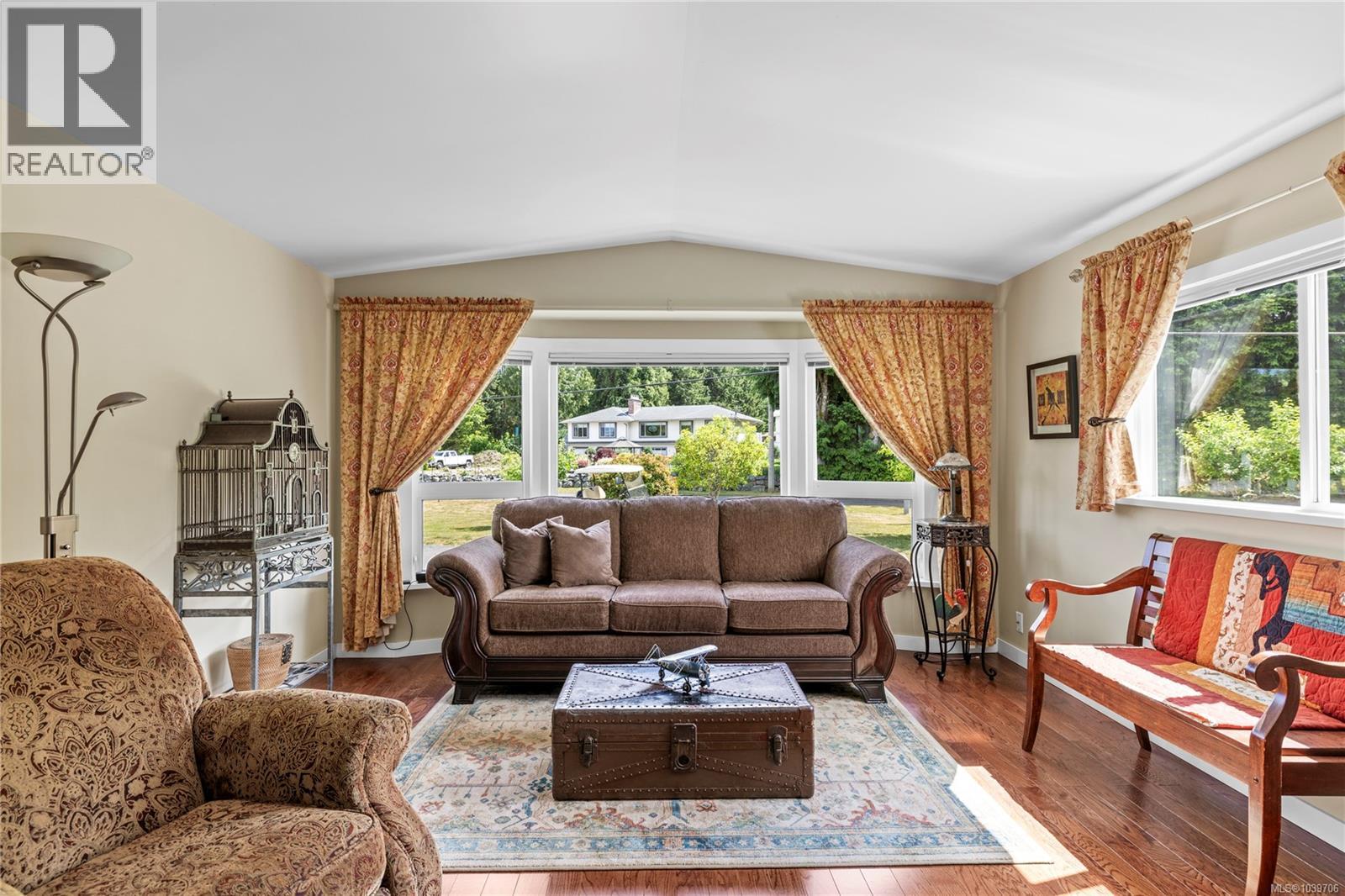 #2 1572 Seabird Rd - 5