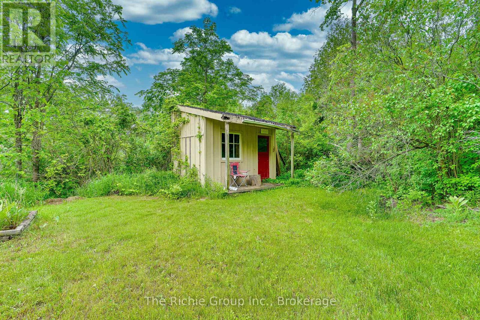 Property thumbnail 12