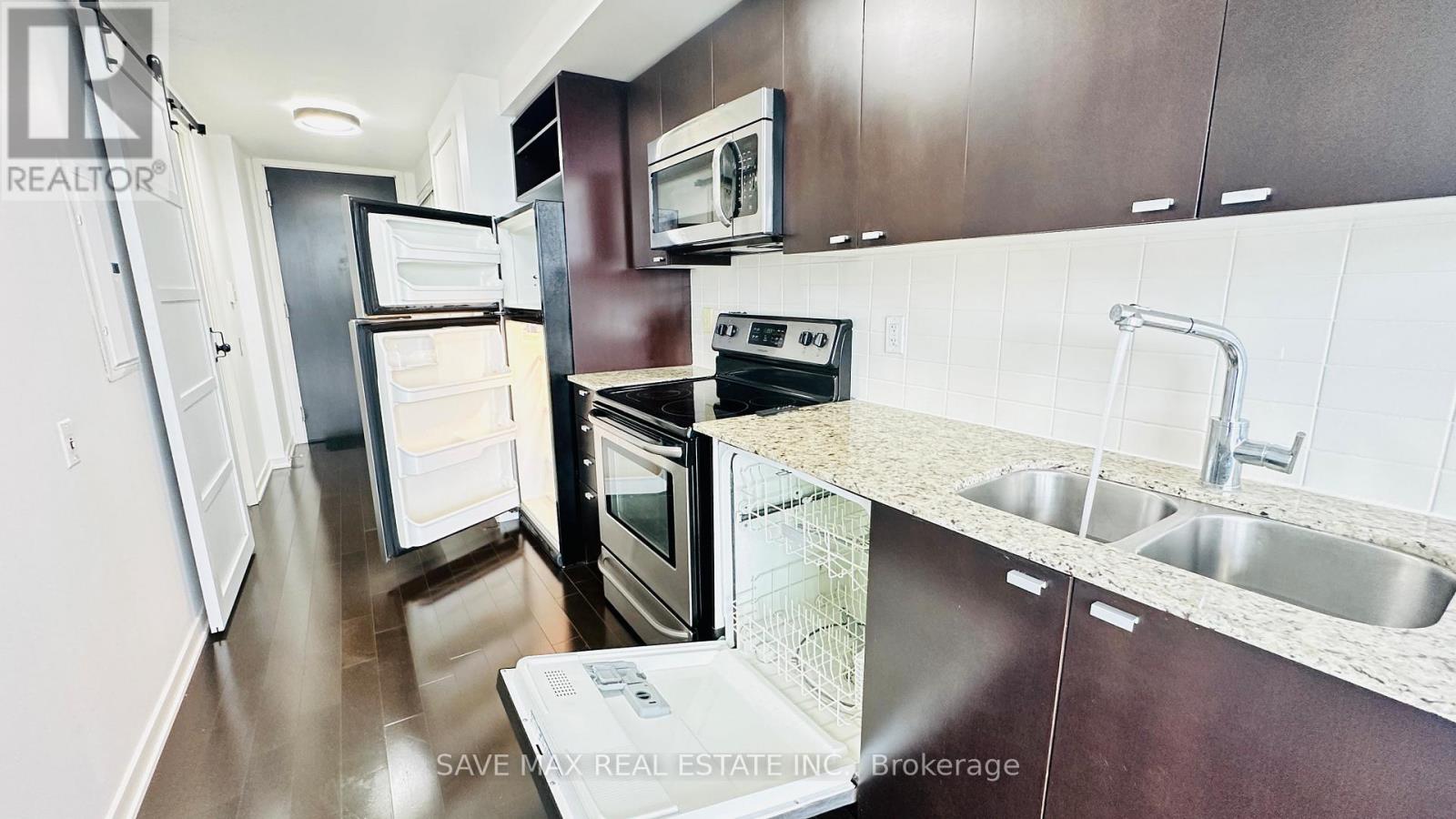 #3213 105 THE QUEENSWAY AVENUE - 9
