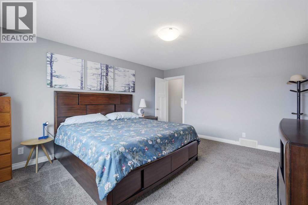 95 Thompson Crescent — photo 18