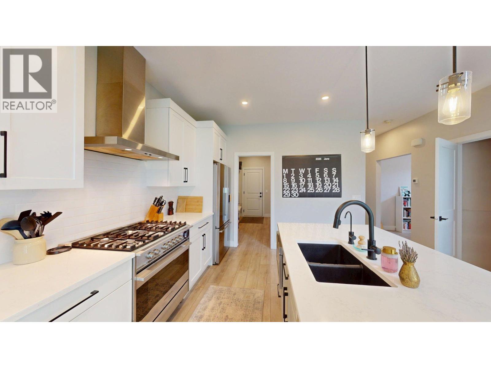 1307 Cherrywood Boulevard, Sparwood