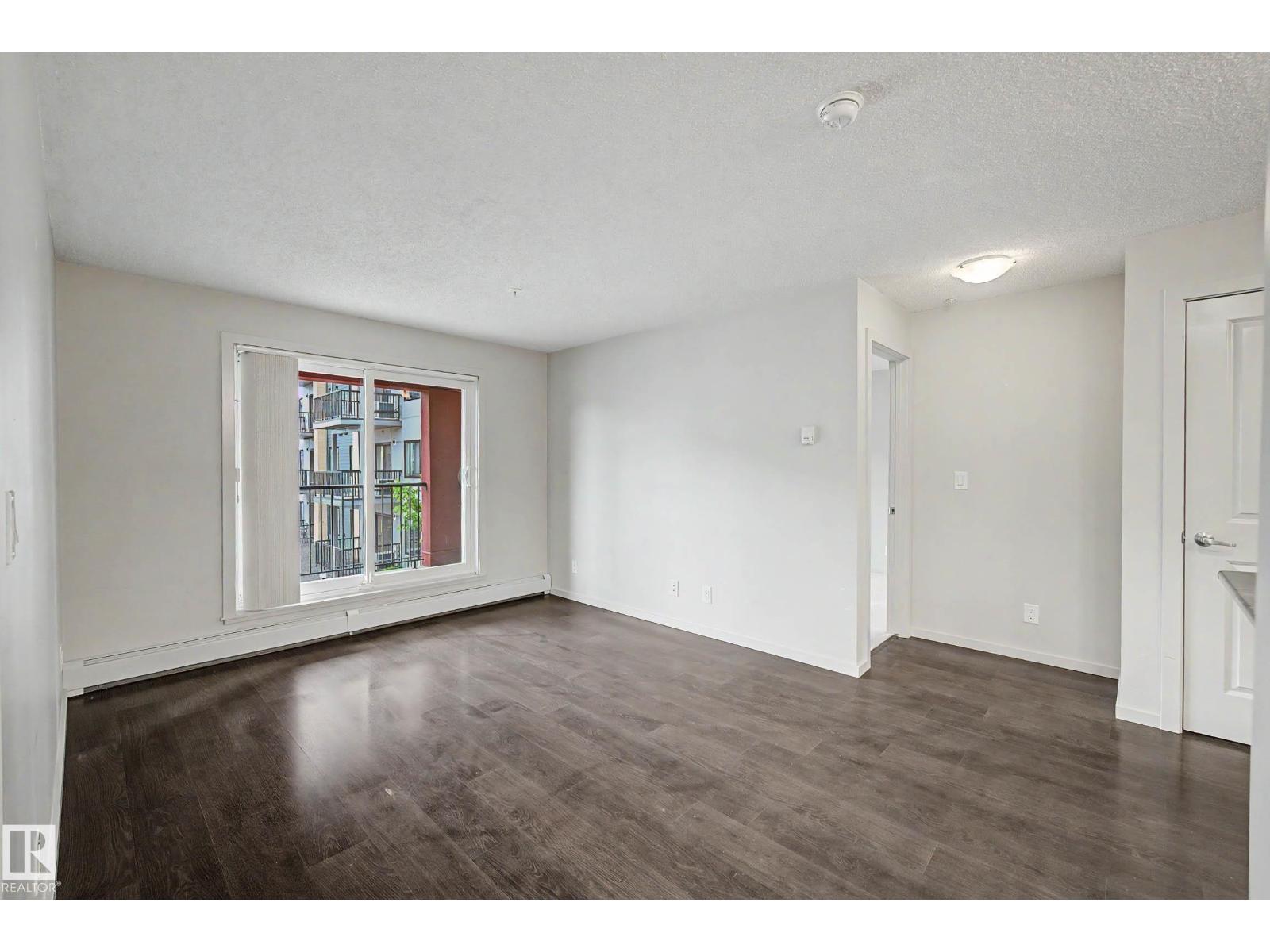 #327 5515 7 AV SW - 2
