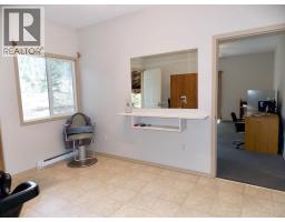 2337 Chimney Lake Road, Williams Lake, BC V2G4W2 Photo 10