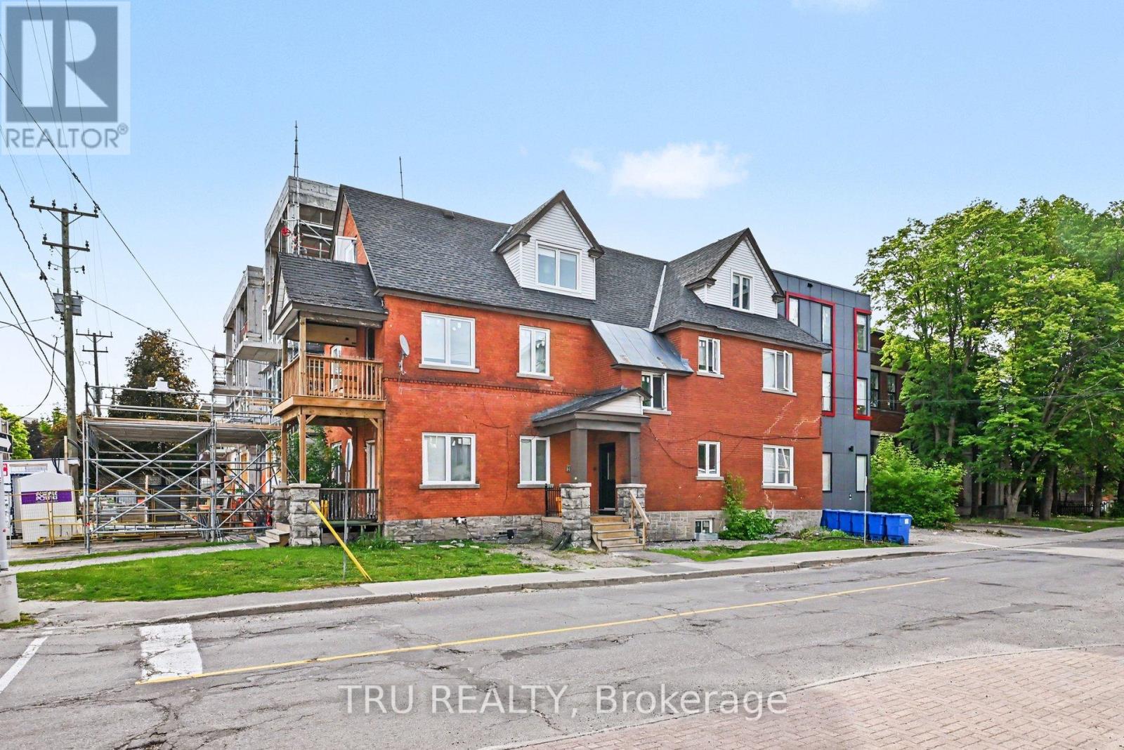 351 FRIEL STREET - 1