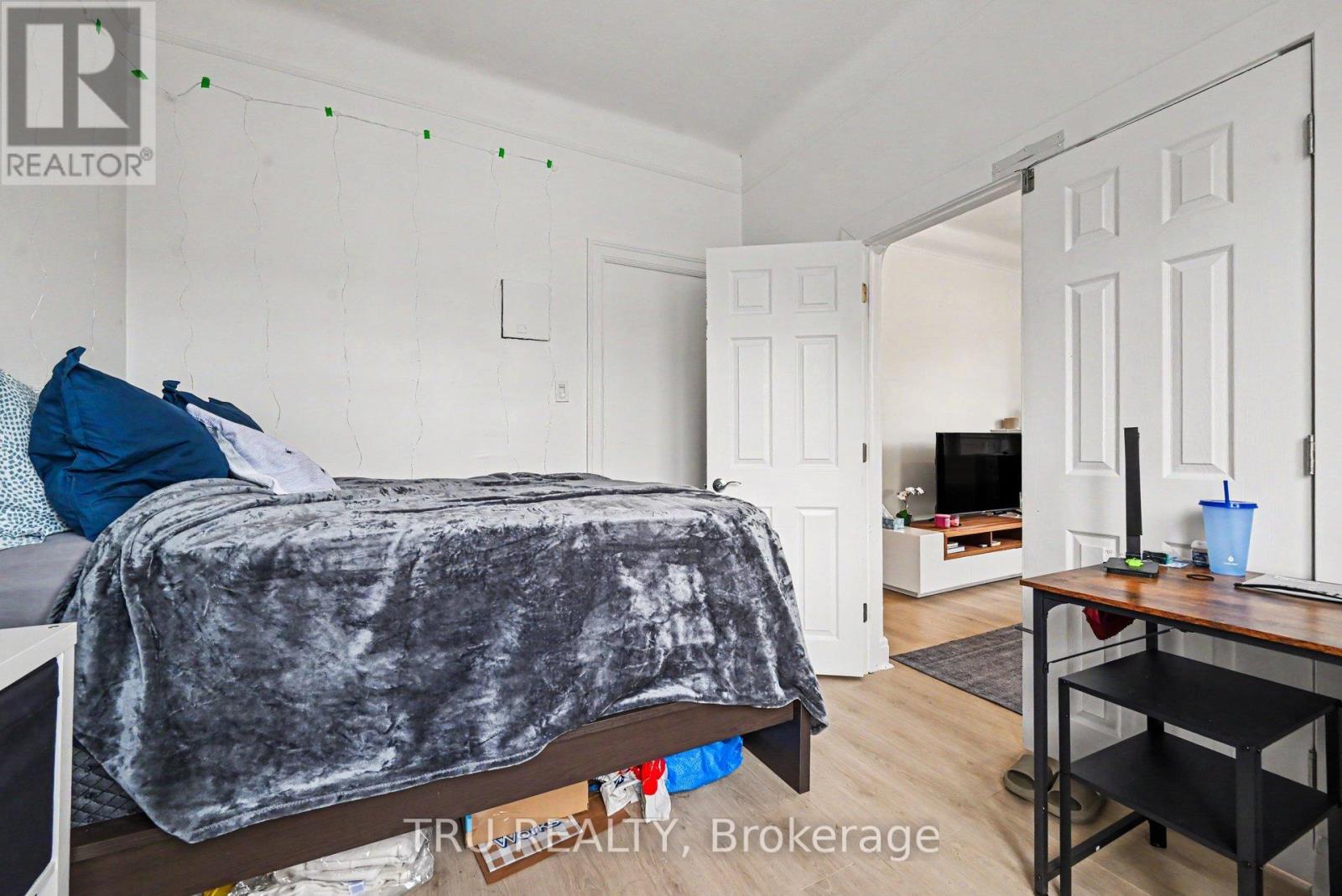 351 FRIEL STREET - 12