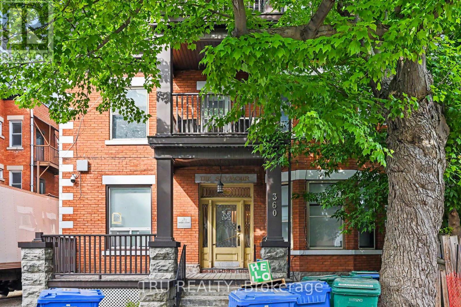 360 FRIEL STREET - 2