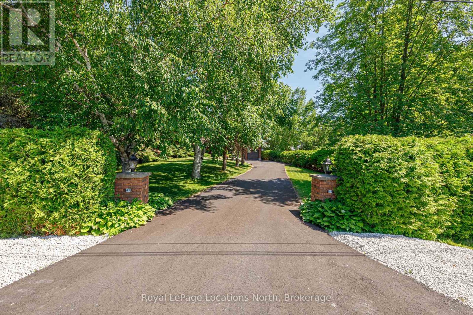 43 GEORGIAN MANOR DRIVE - 17