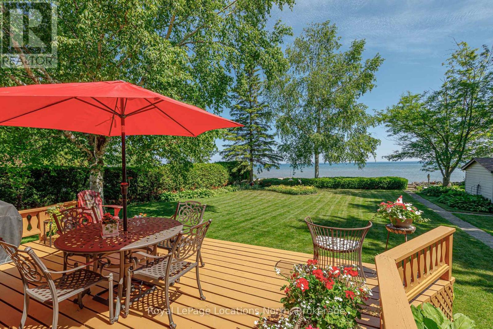 43 GEORGIAN MANOR DRIVE - 2