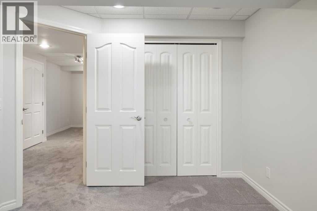 439 Douglas Woods Drive SE - 36