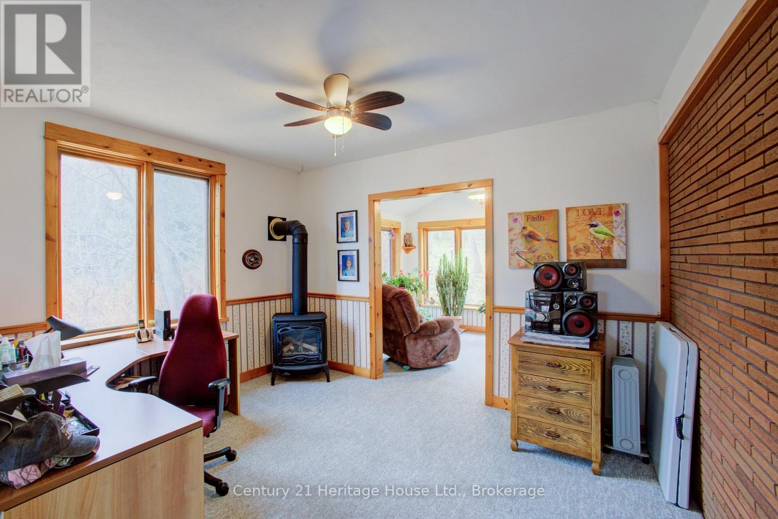 252 DURHAM ROAD W - 24