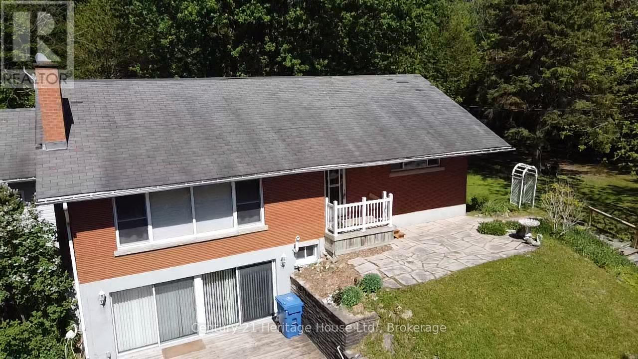 252 DURHAM ROAD W - 3