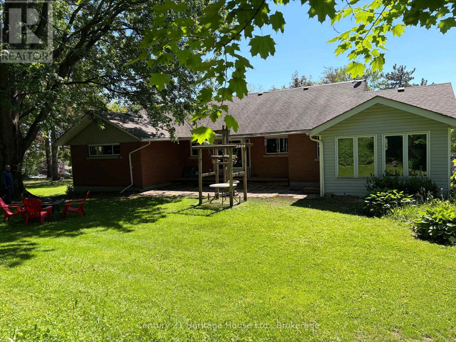 252 DURHAM ROAD W - 39