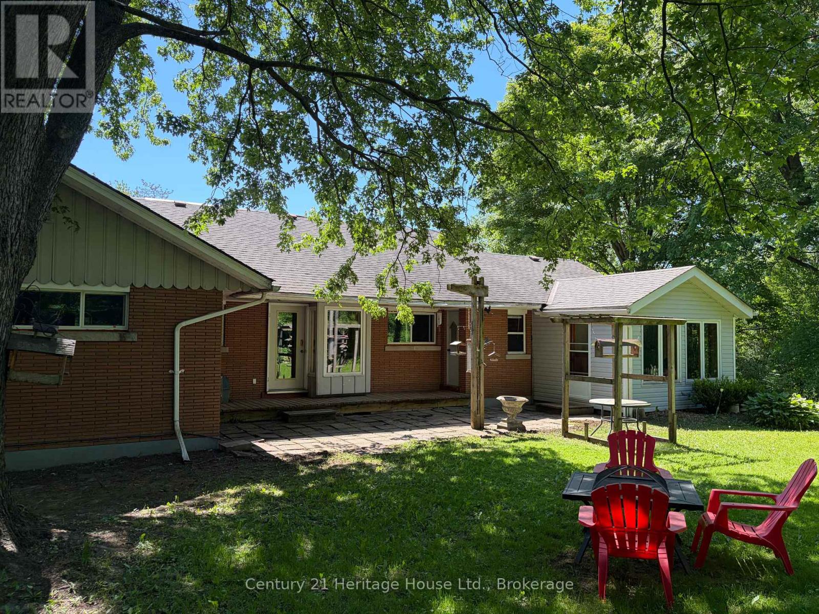 252 DURHAM ROAD W - 44