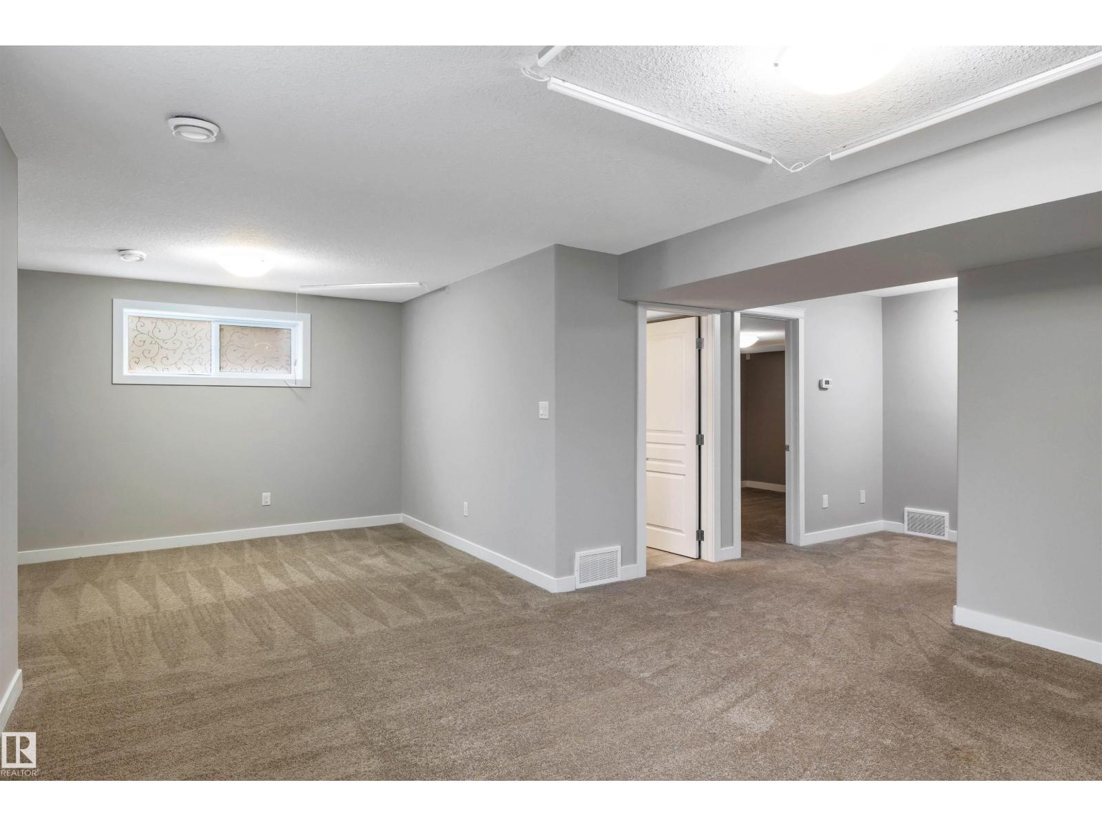 1461 WATT DR SW - 37
