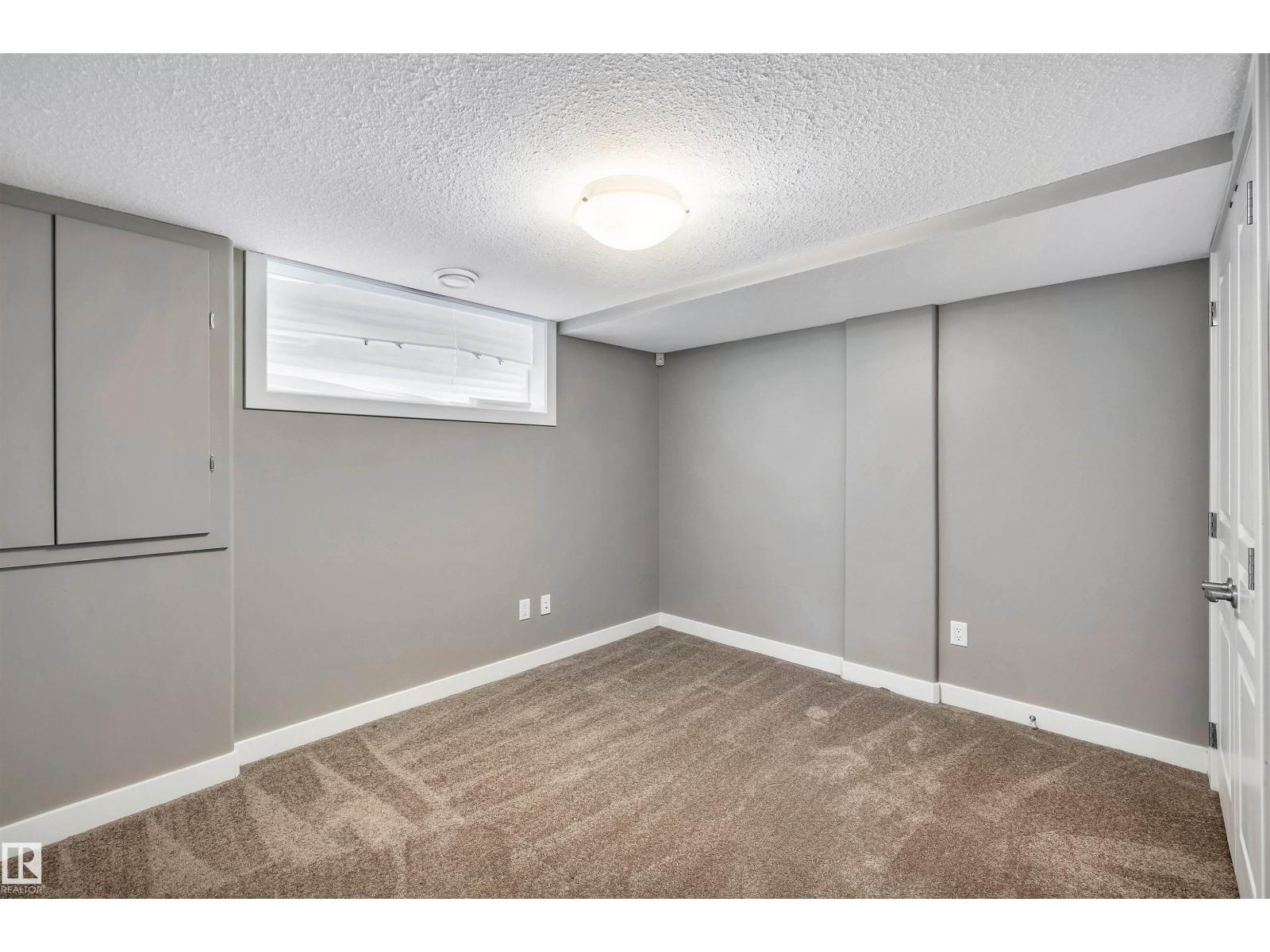 1461 WATT DR SW - 40