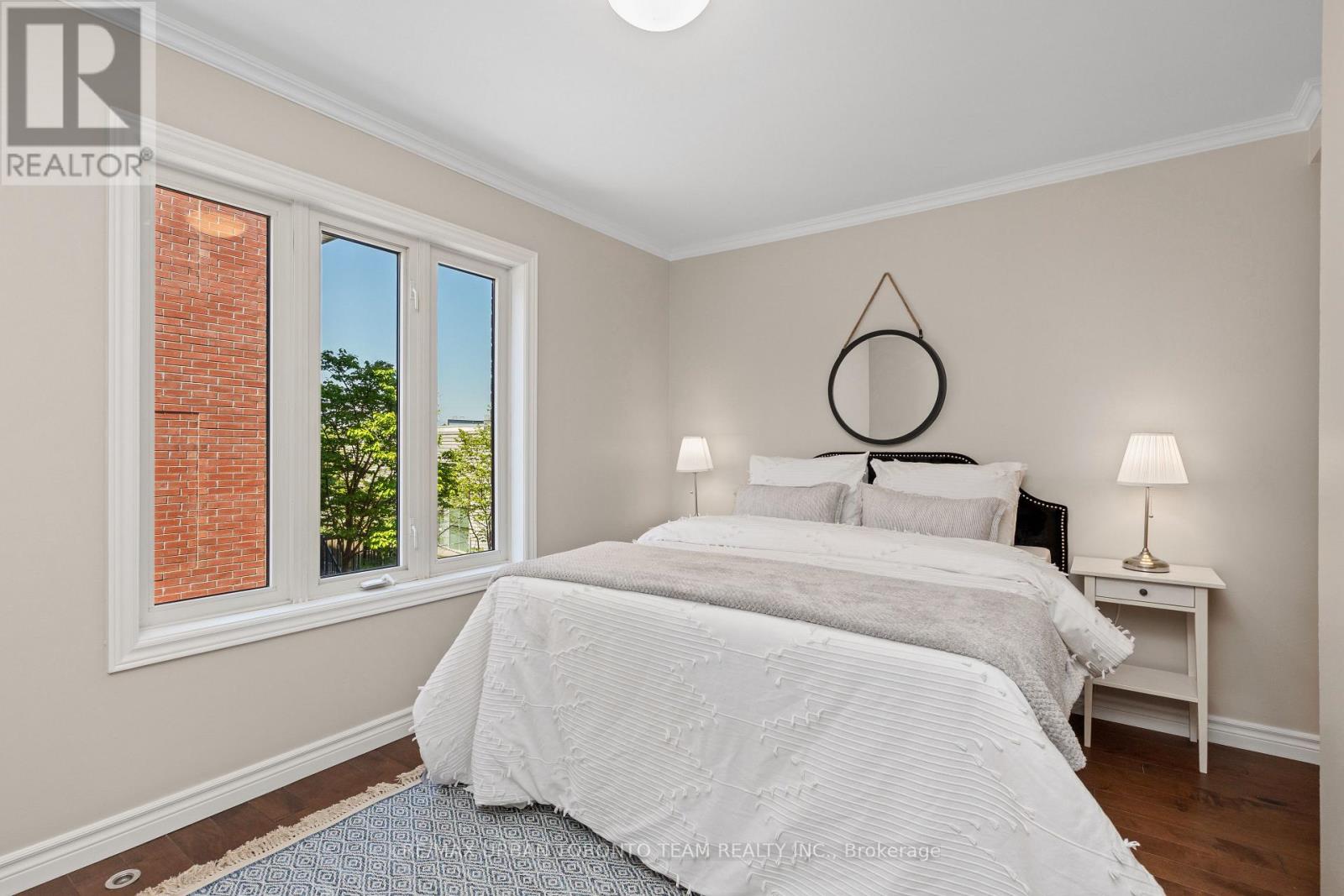 12 OLD PRIMROSE LANE - 14