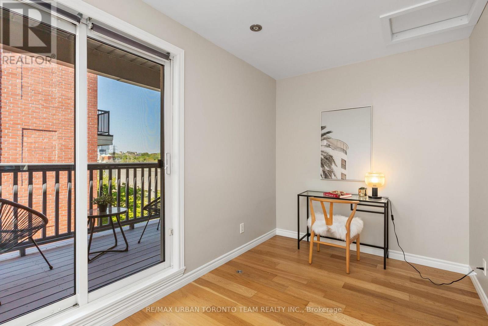 12 OLD PRIMROSE LANE - 21