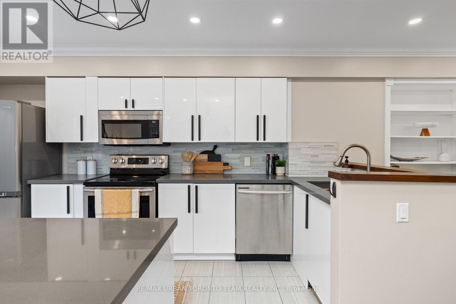 12 OLD PRIMROSE LANE - 6