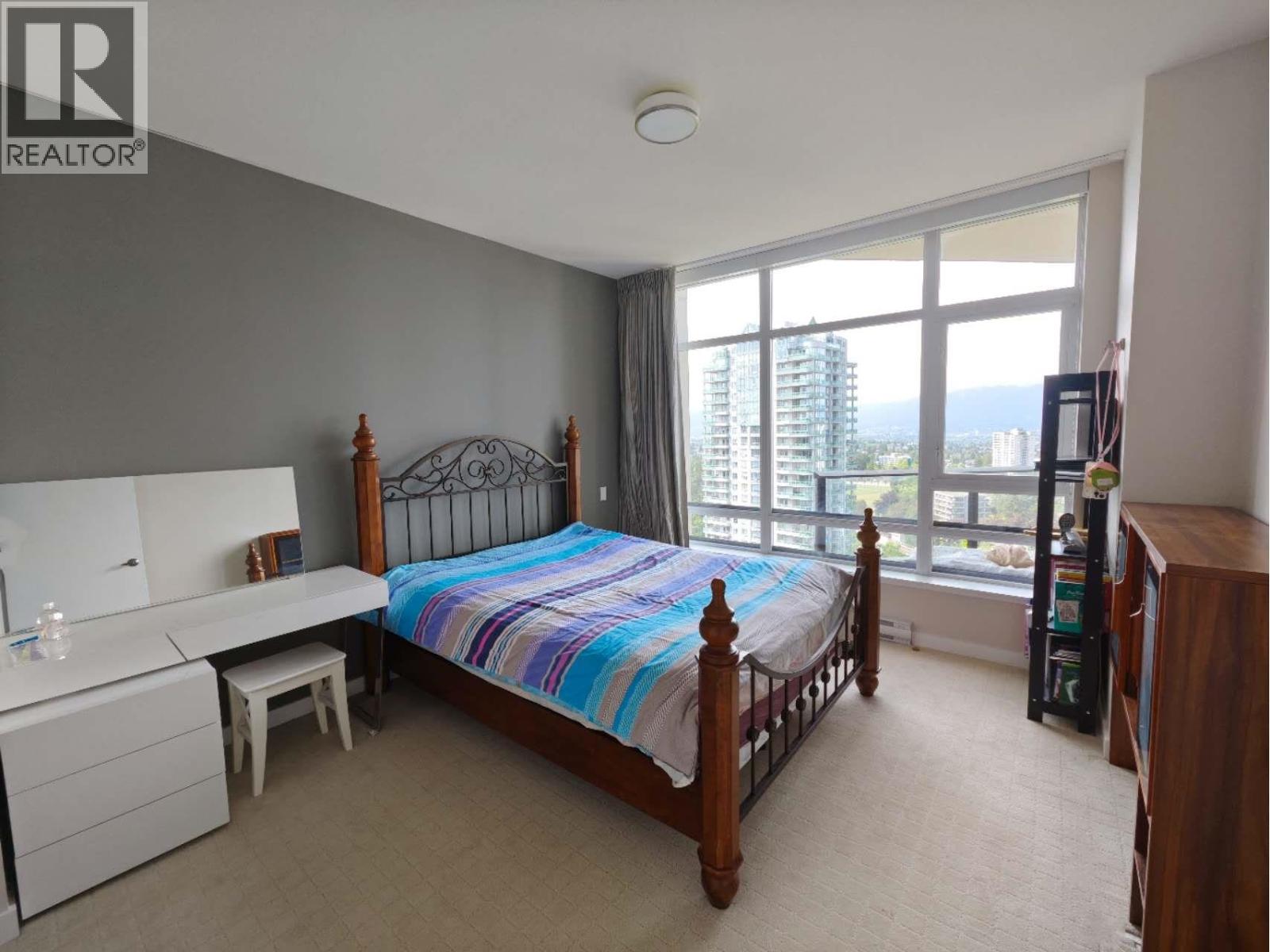 19XX 6188 WILSON AVE, Burnaby