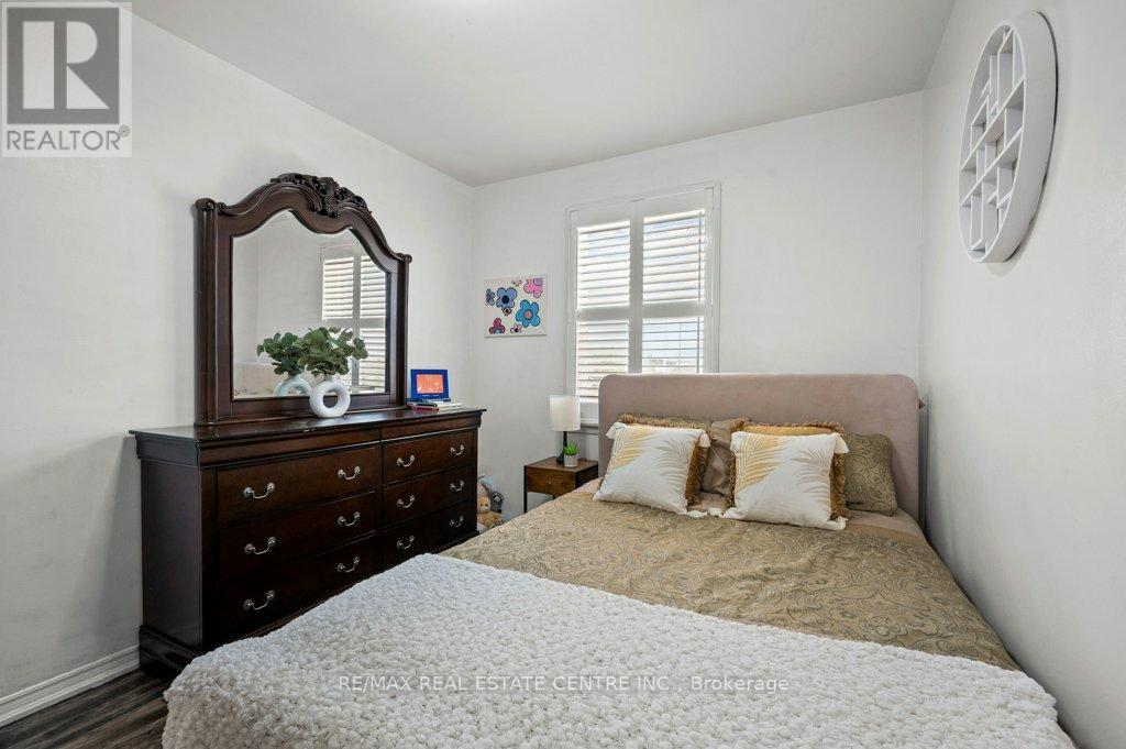 #47 7255 DOOLEY DRIVE - 21