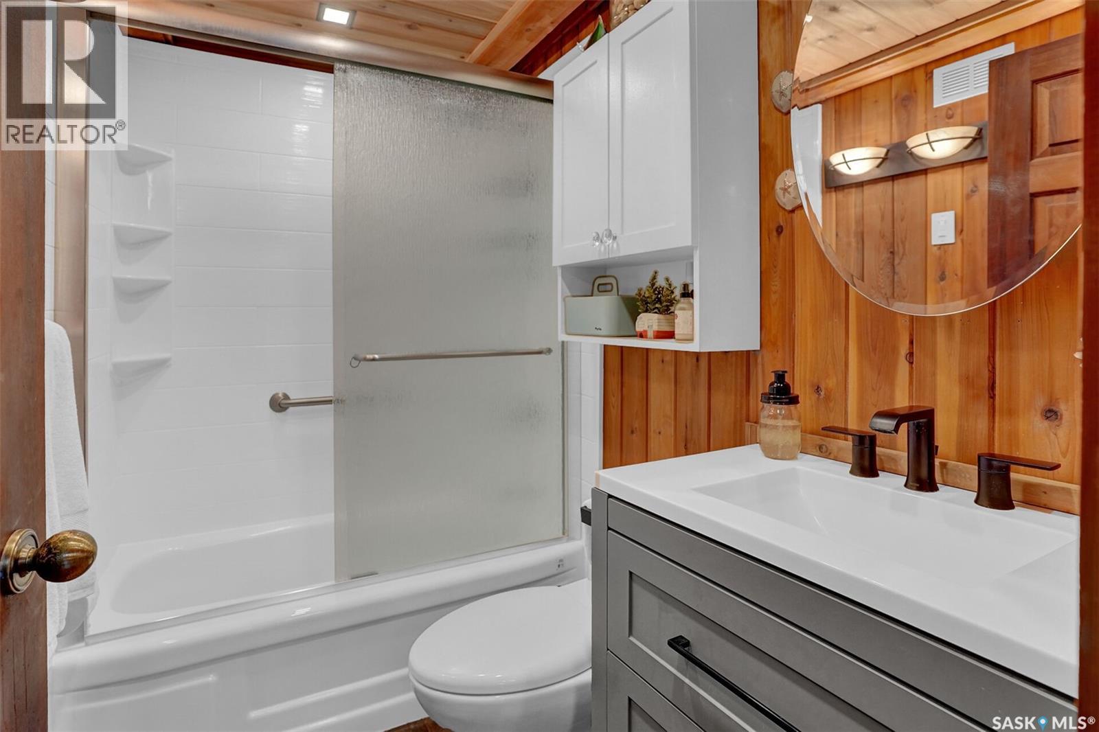 109 Shaw DRIVE - 24