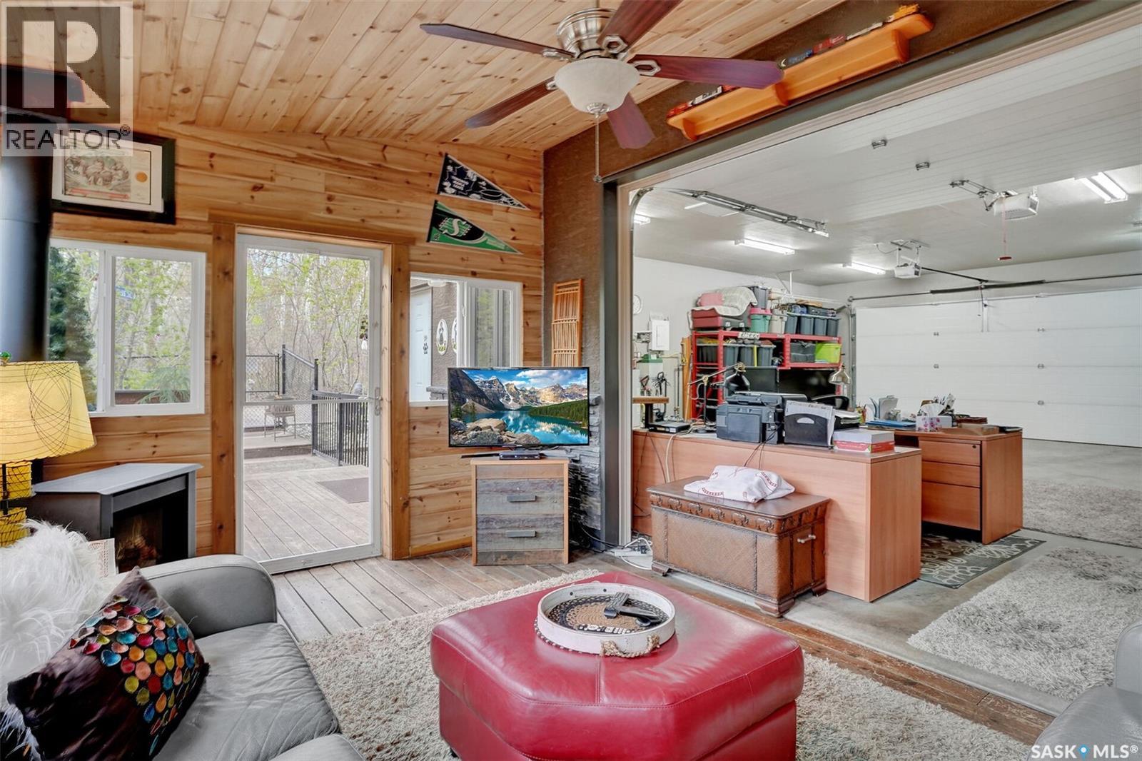 109 Shaw DRIVE - 37