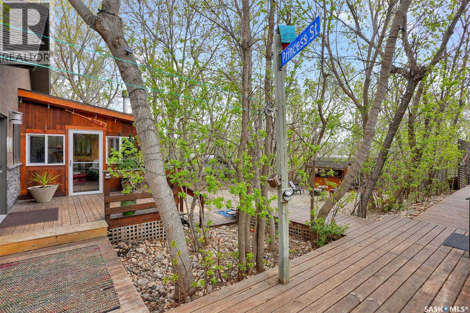 109 Shaw DRIVE - 54