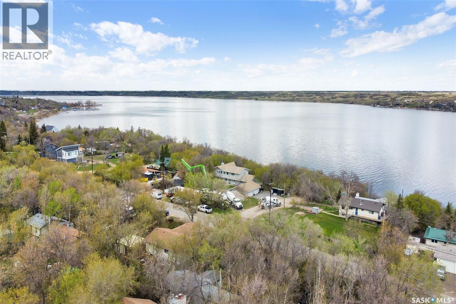 109 Shaw DRIVE - 59