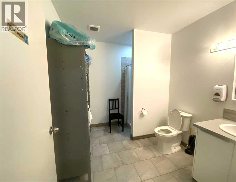 5445 Highway 584 - Photo 8