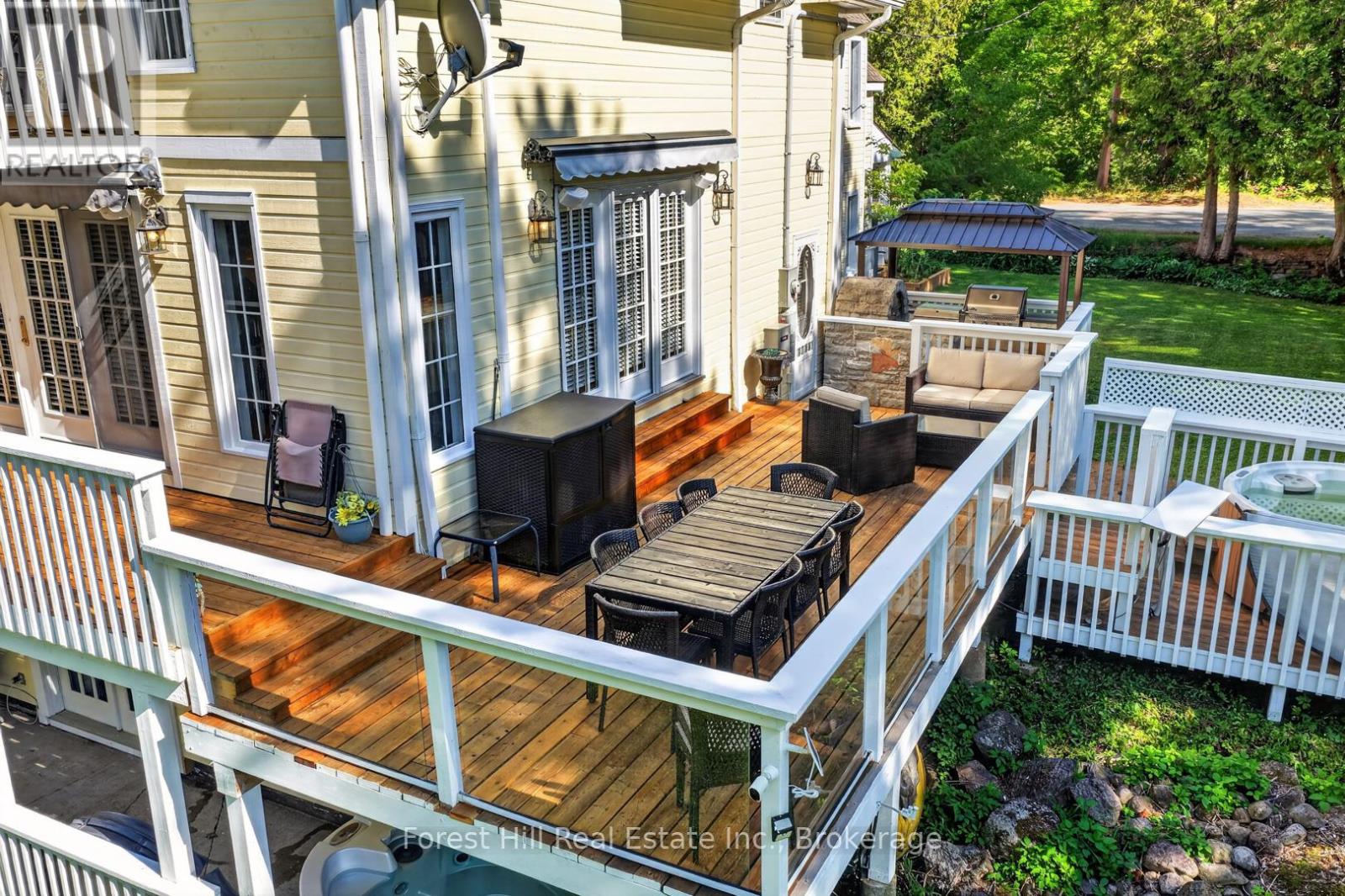 1029 HARVEY AVENUE - 38