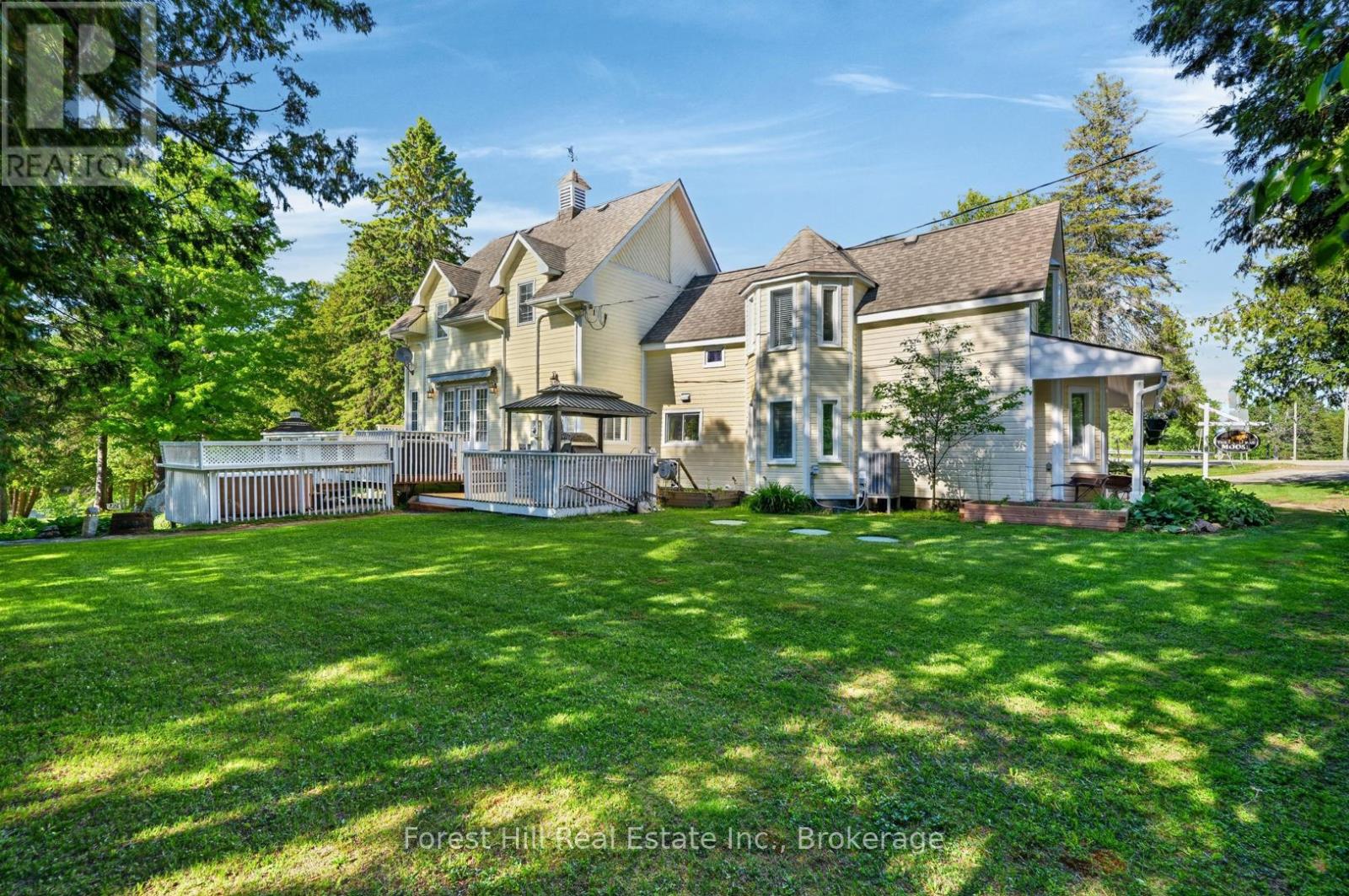 1029 HARVEY AVENUE - 39