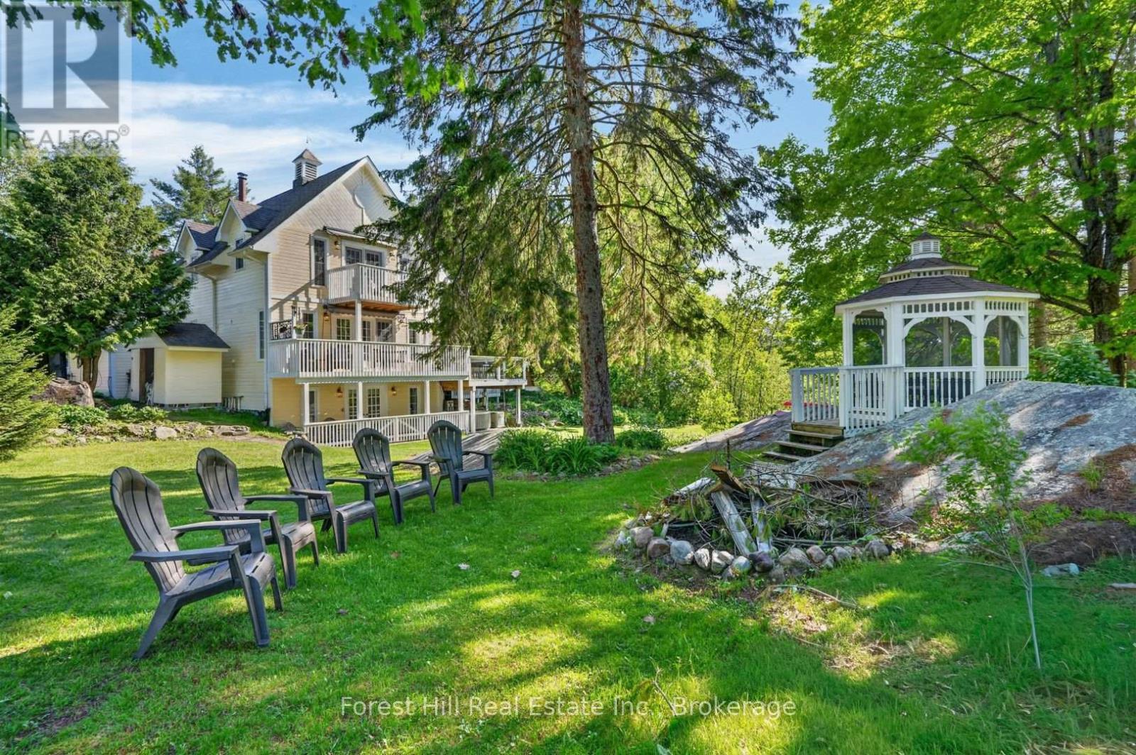 1029 HARVEY AVENUE - 42