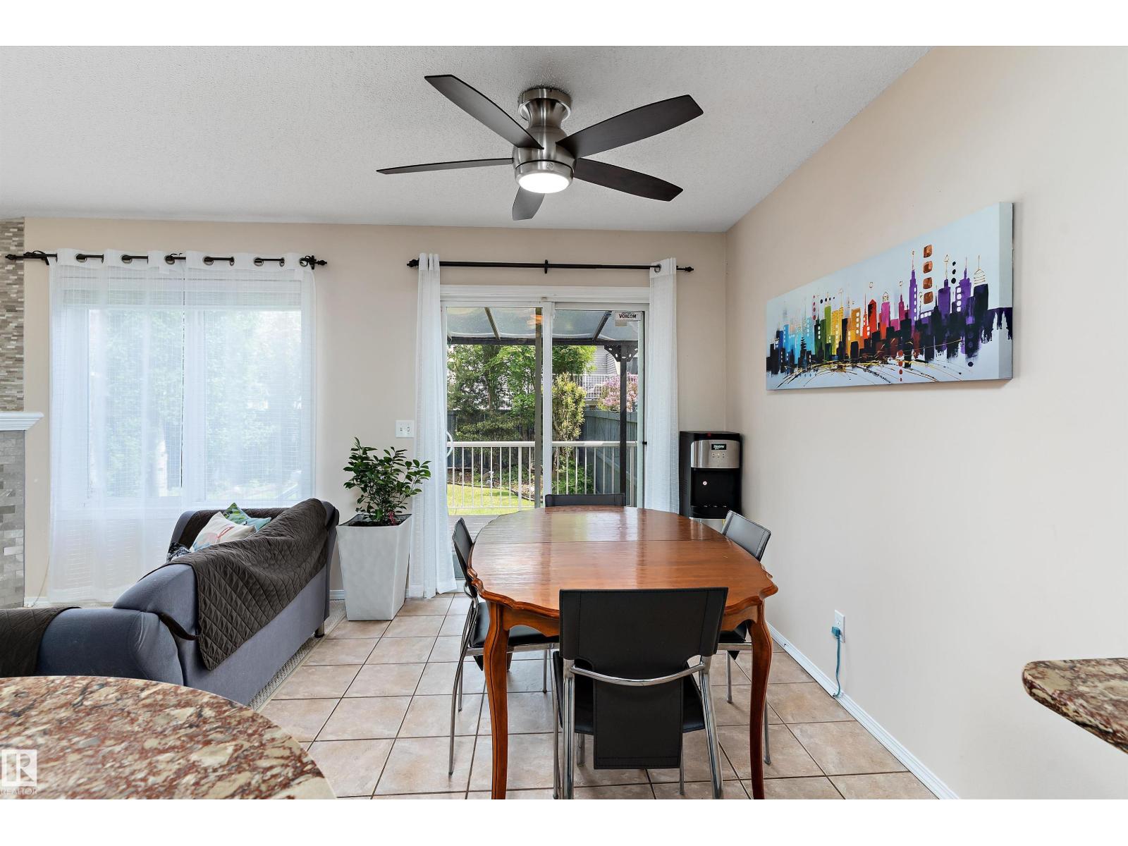 5313 RUE PARK ST — photo 12