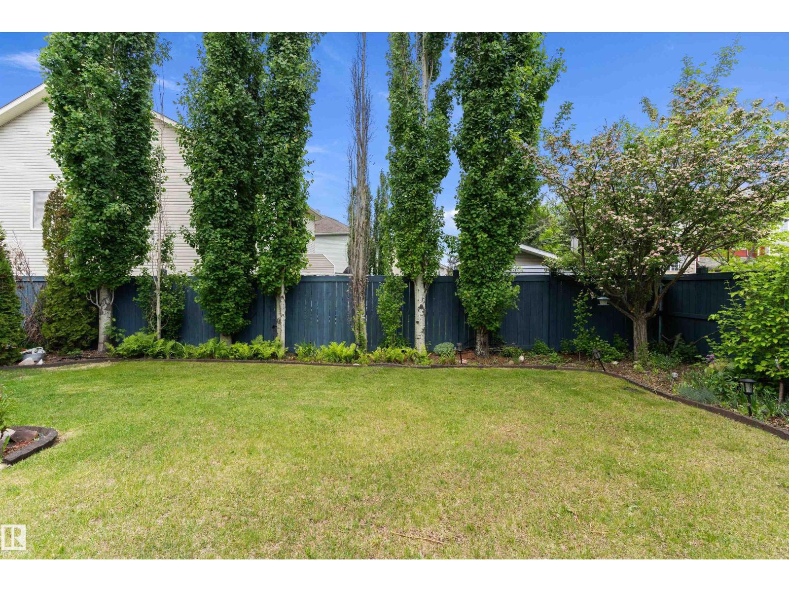 5313 RUE PARK ST — photo 29