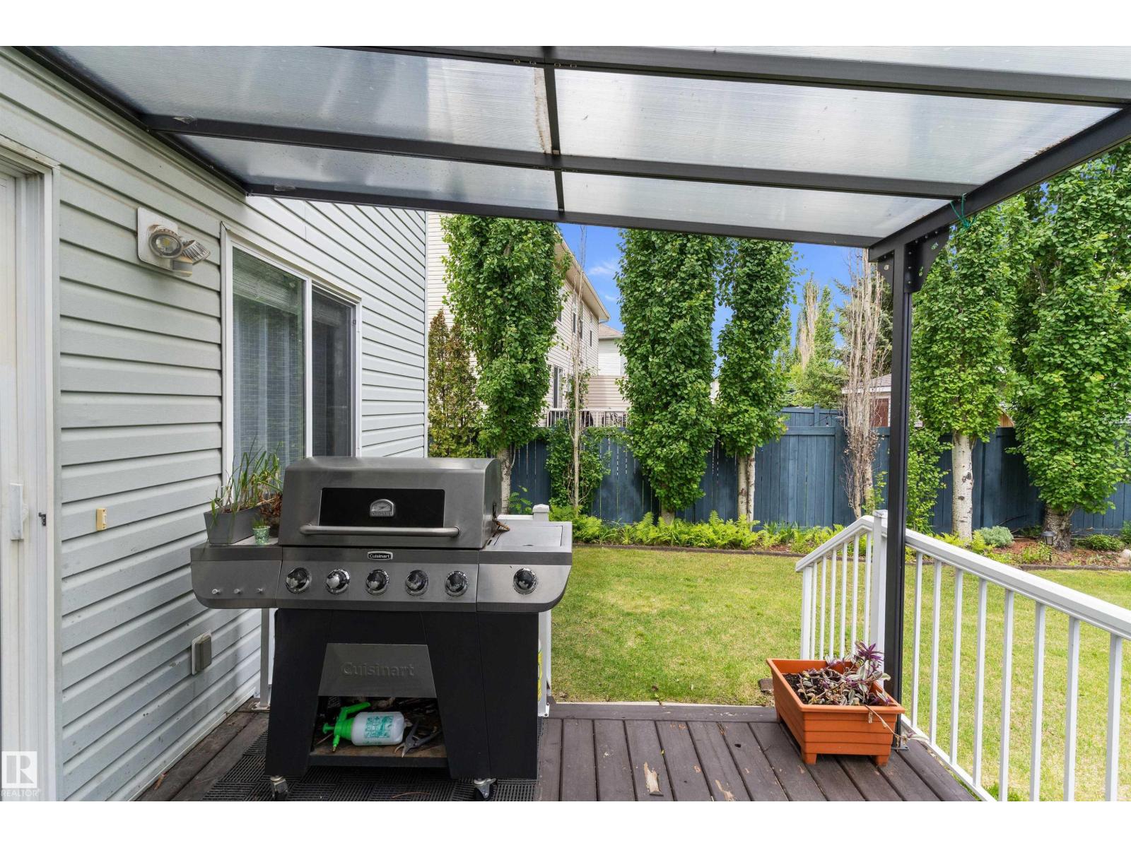 5313 RUE PARK ST — photo 32