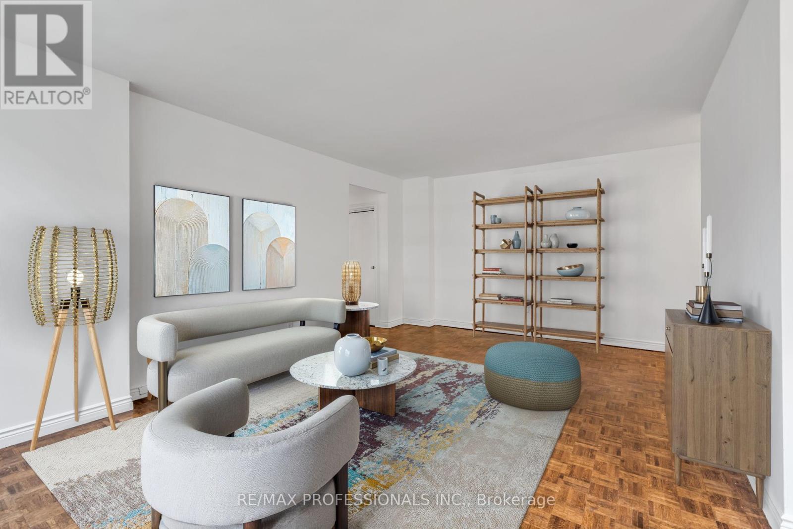 #303 335 LONSDALE ROAD - 2