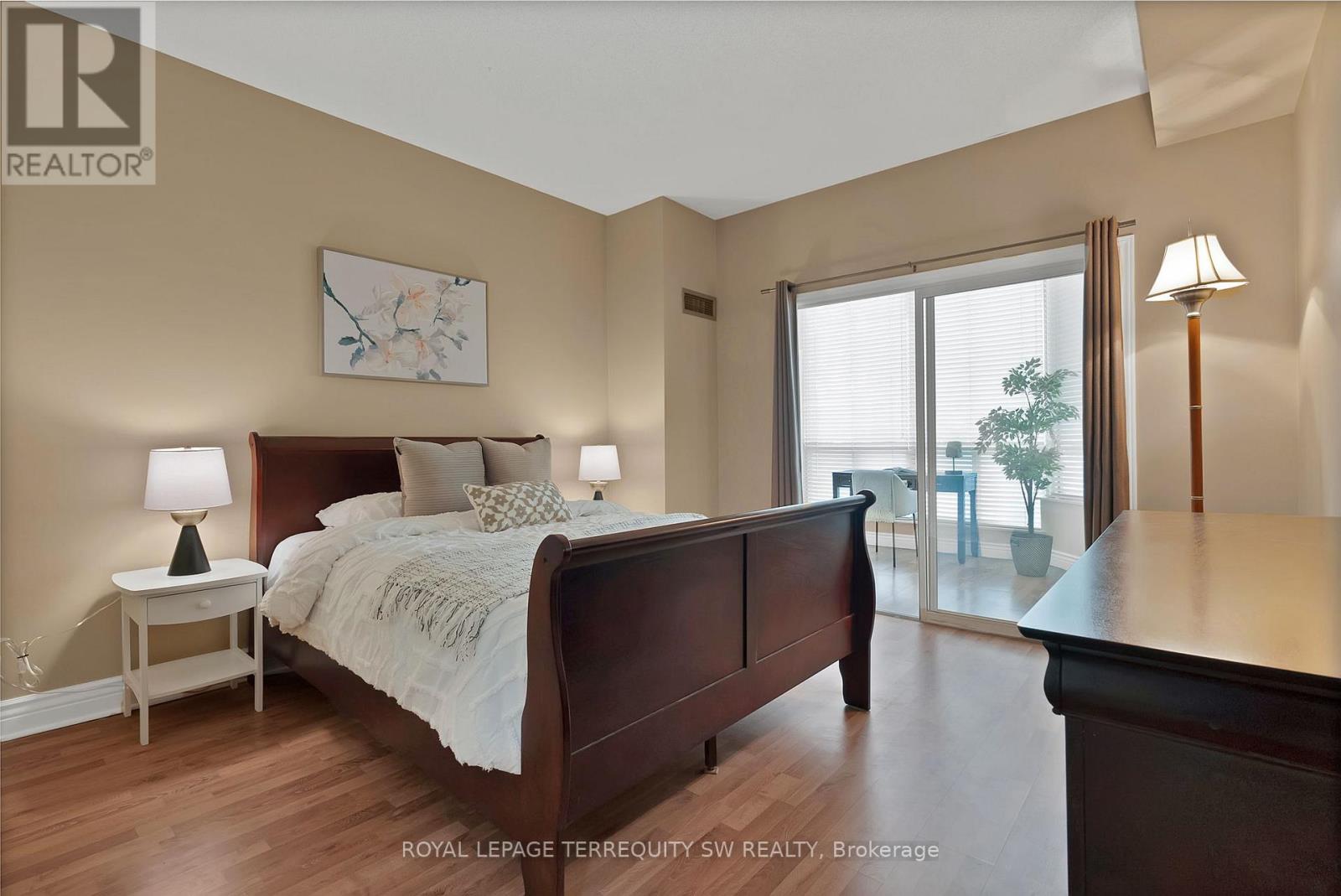 #113 309 MAJOR MACKENZIE DRIVE E - 21