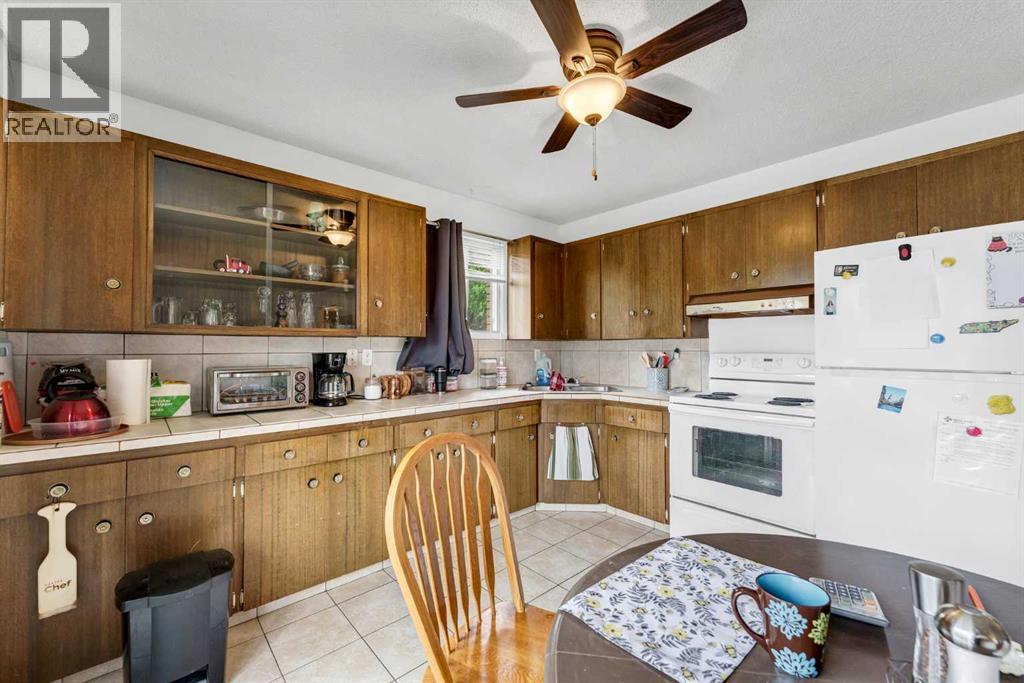 502 3 Avenue SE - 18