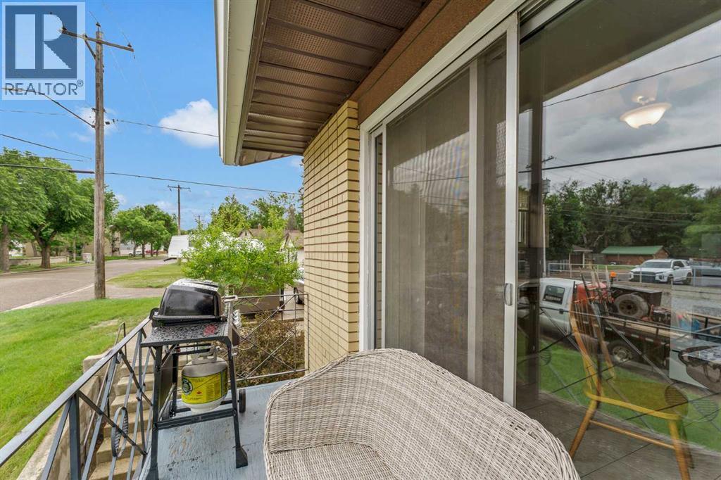 502 3 Avenue SE - 25