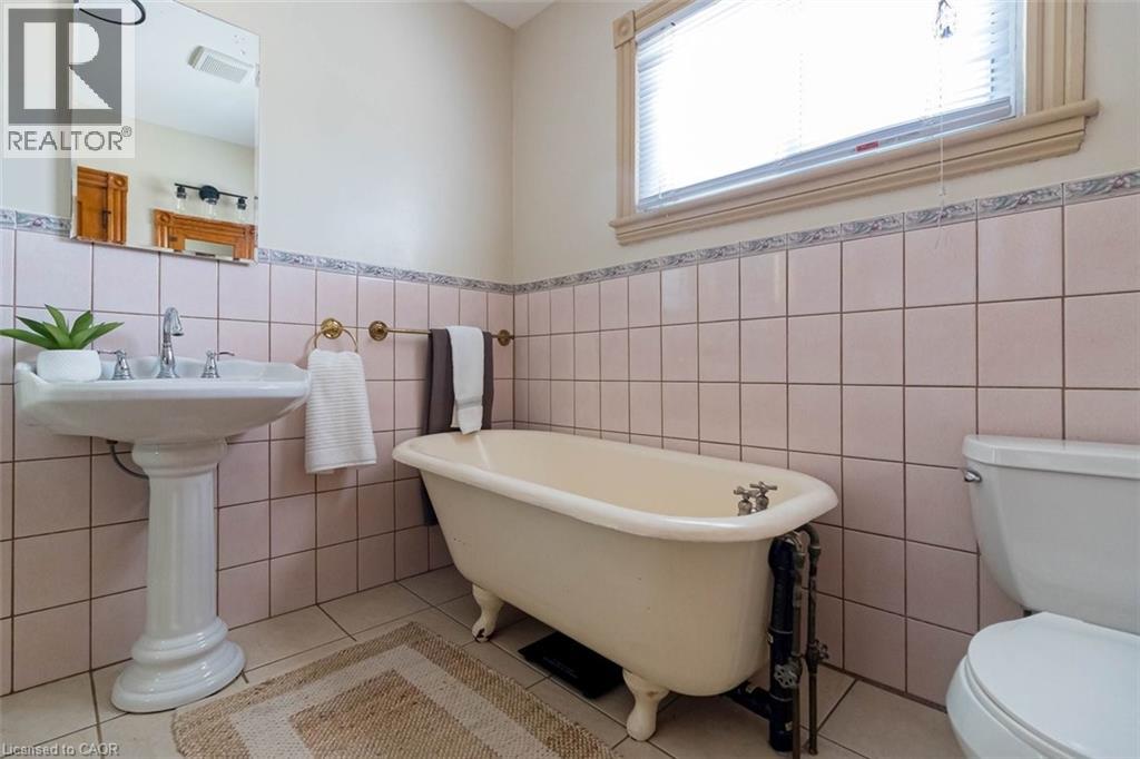 82 BURRIS Street - 28