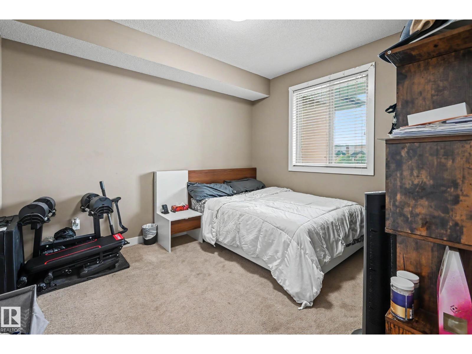 #402 8730 82 AV NW - 18