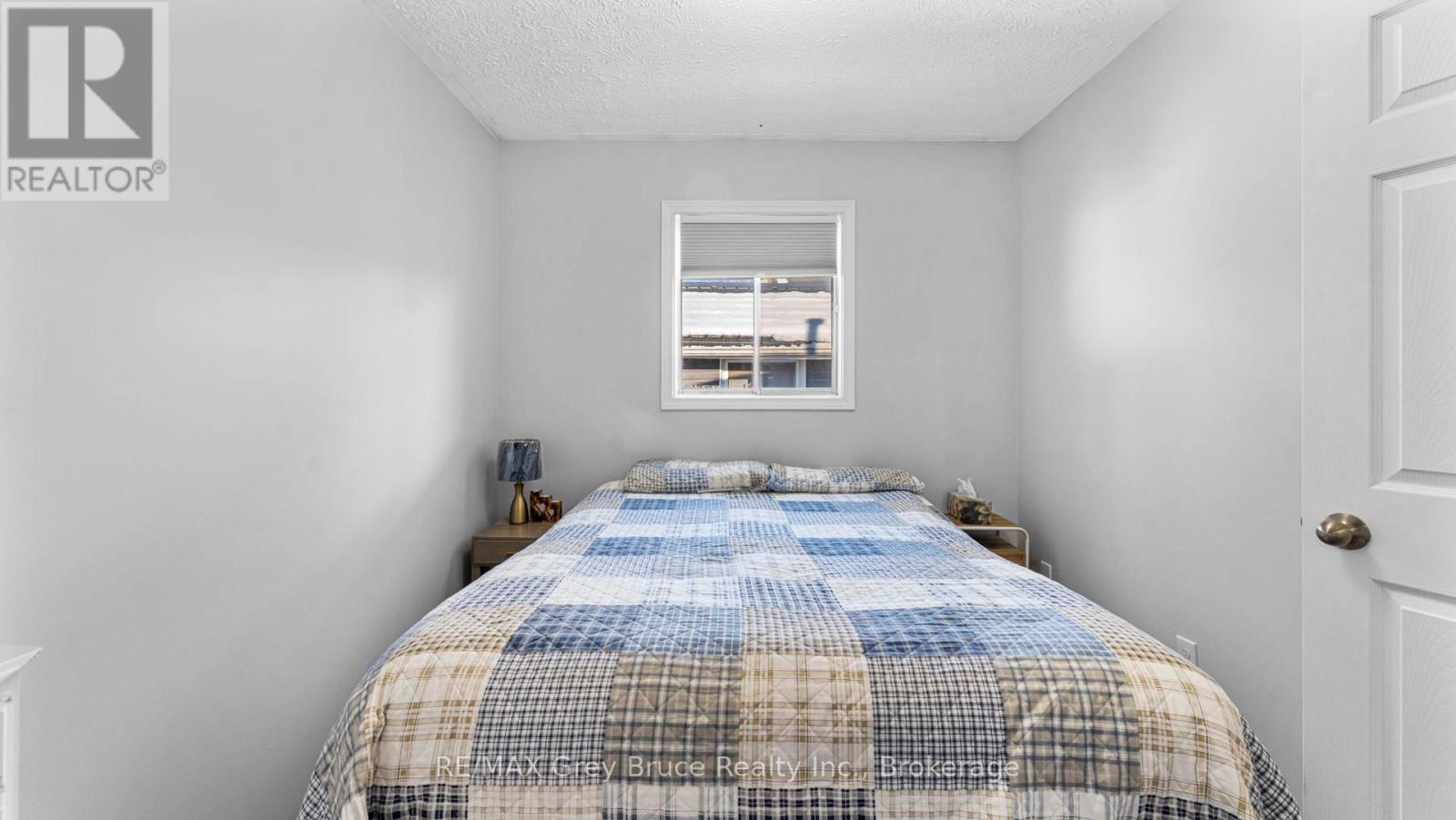 1666 3RD AVENUE W - 8