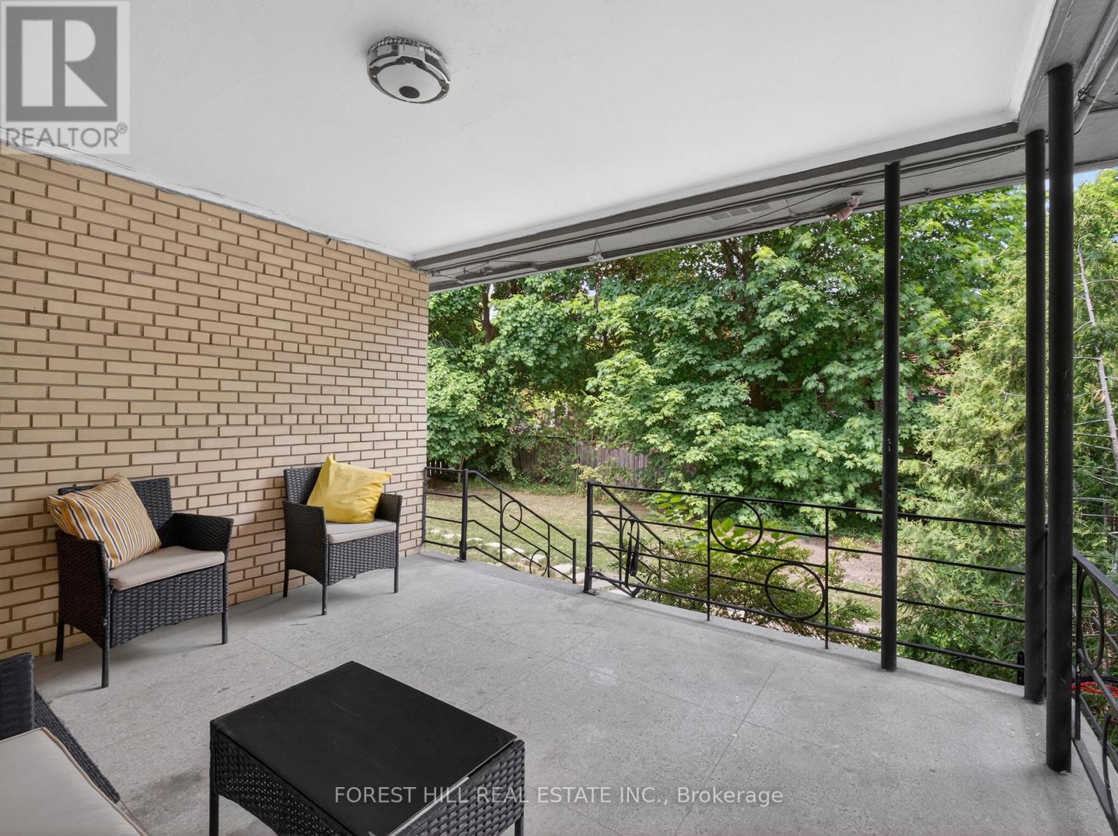 3 GLEN RUSH BOULEVARD - 34