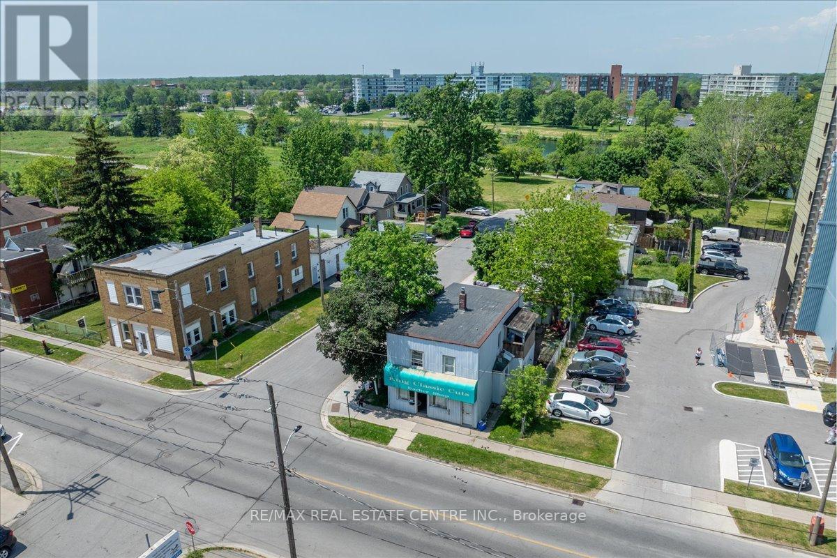 233 KING STREET - 28