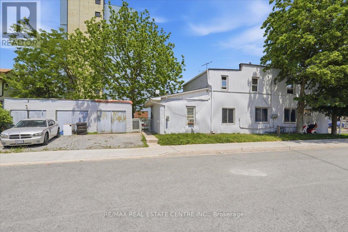 233 KING STREET - 3