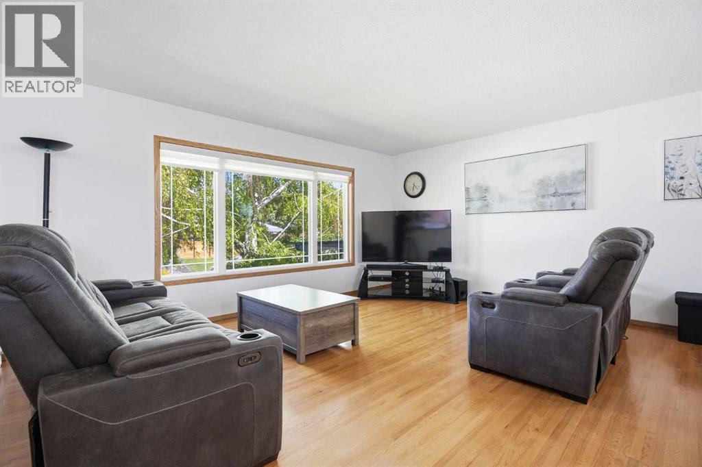 10011 Maplecreek Drive SE — photo 9