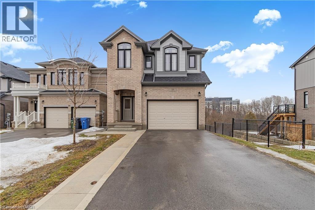 39 Everton Dr.